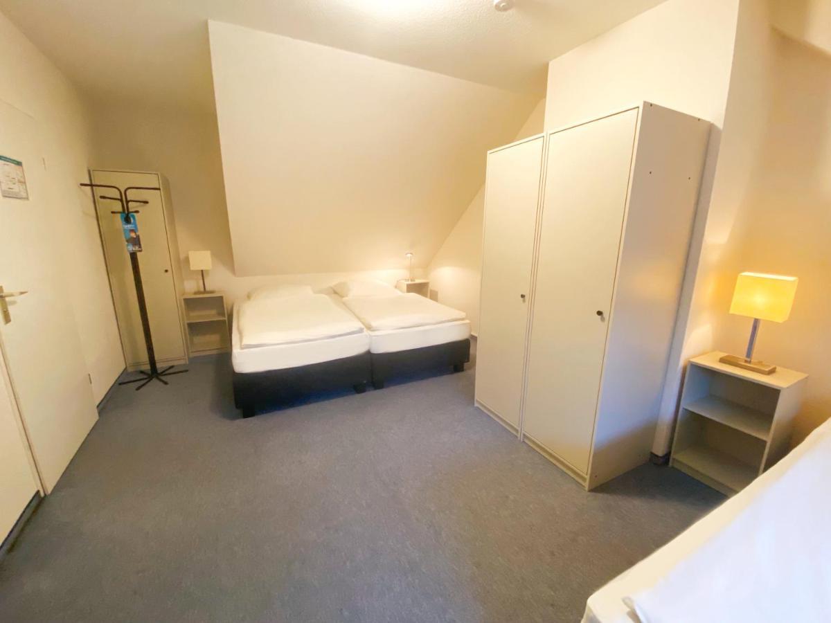 Kaiserswerth Bed & Breakfast 3*