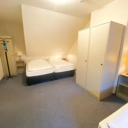 Kaiserswerth Bed & Breakfast 3*